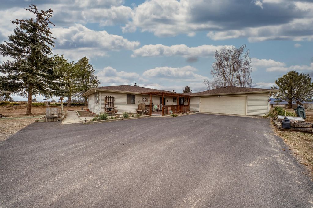26690 Horsell Road, Bend
