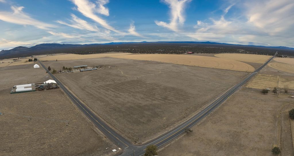 26690 Horsell Road, Bend