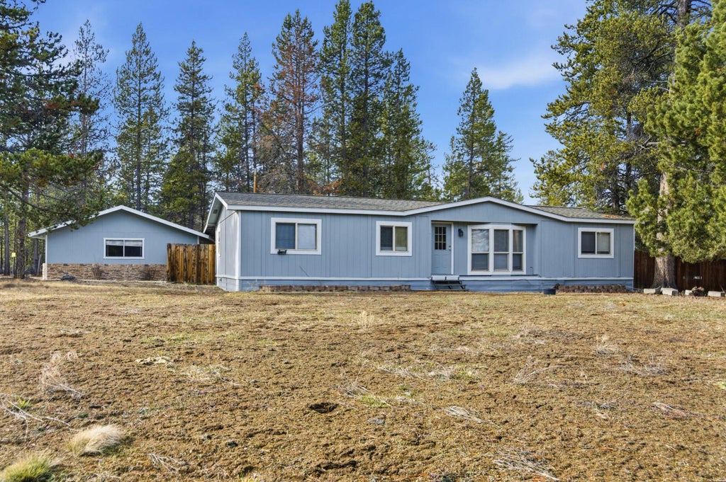 53263 Bridge Drive, La Pine