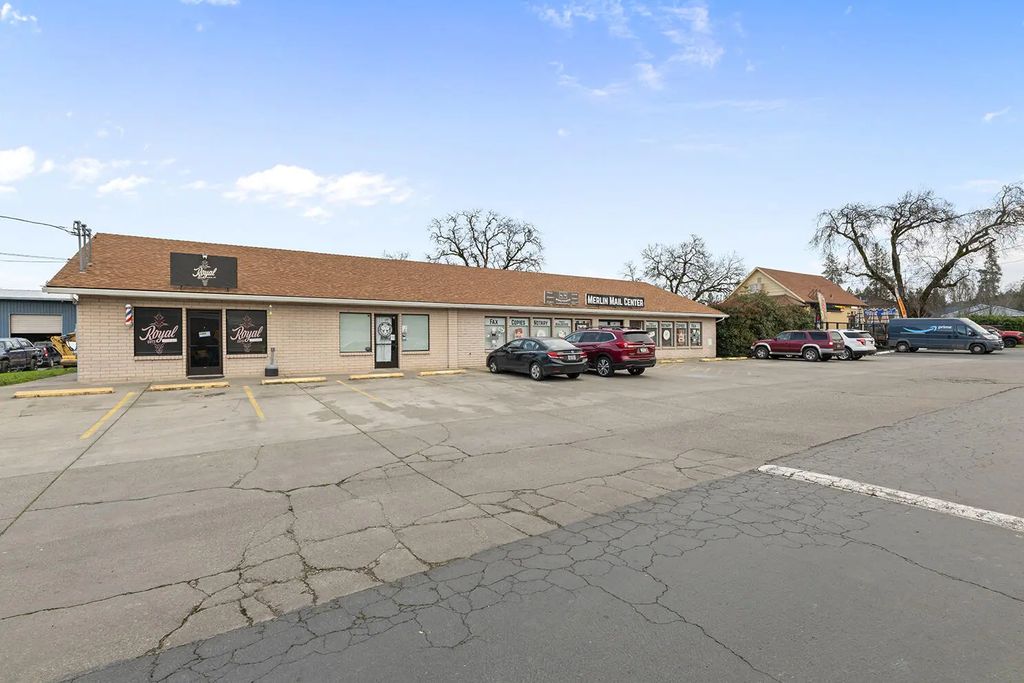 144 Merlin Road 144-154, Merlin