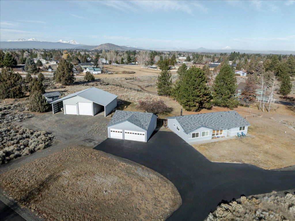 61747 Somerset Drive, Bend