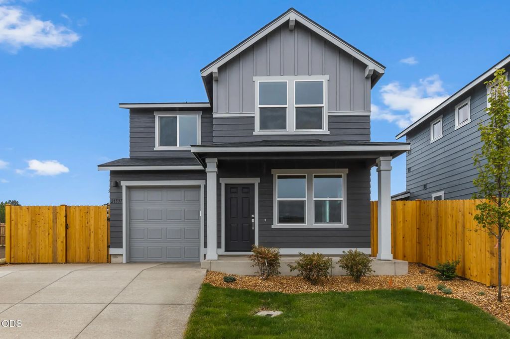 21537 Ne Gather Place, Bend