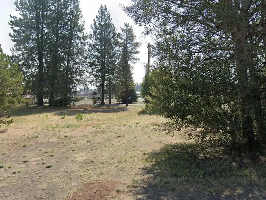 51490 Morson Street, La Pine
