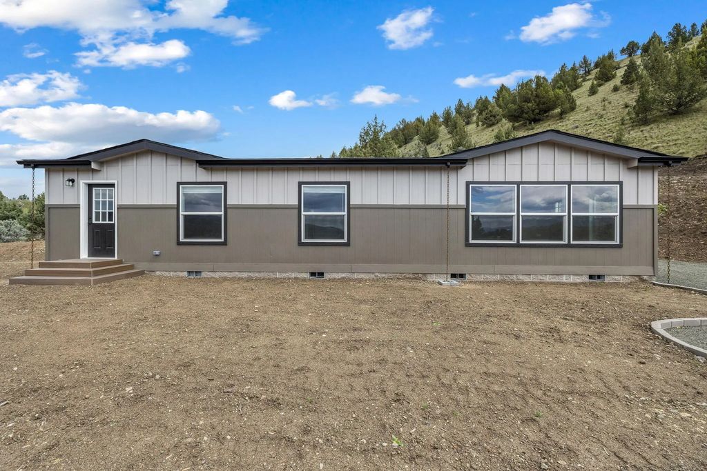 92699 Hidden Hills Lane, John Day