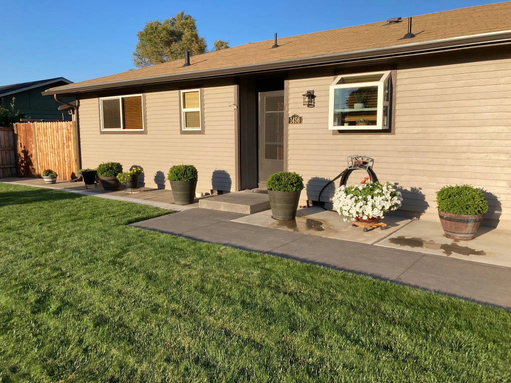 1456 Sw 17th Street Sw, Redmond