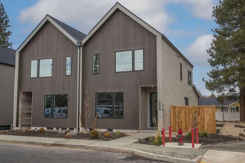 1086 W Linda Avenue Lot 2, Sisters