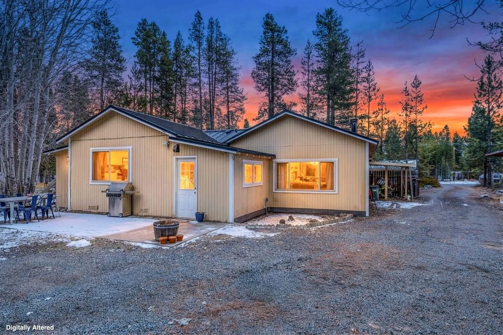 16122 Lava Drive, La Pine