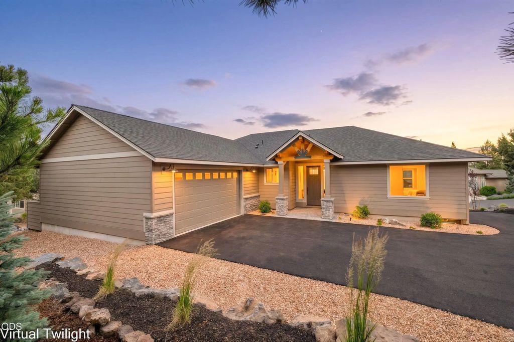 623 Goshawk Drive, Redmond