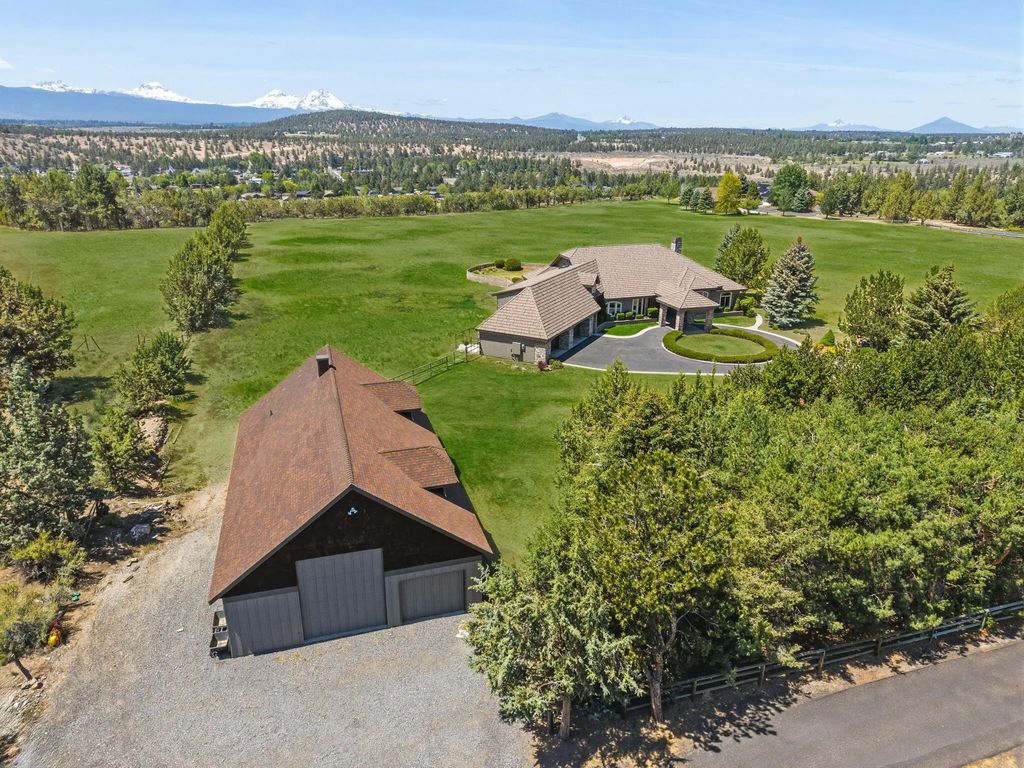 20180 Winston Loop, Bend
