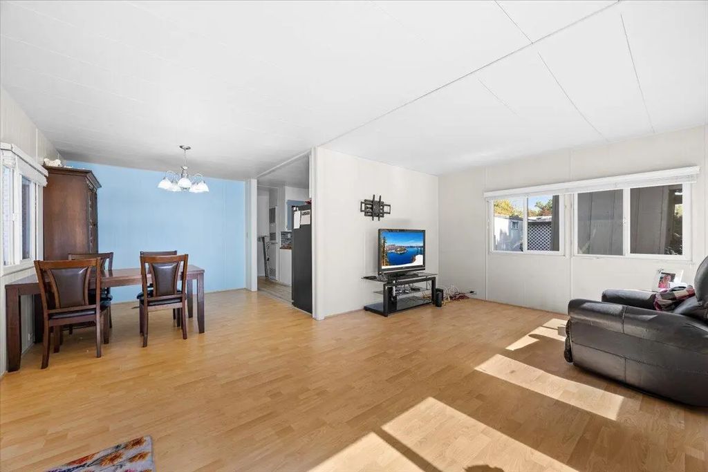 2252 Table Rock Road Spc 128, Medford