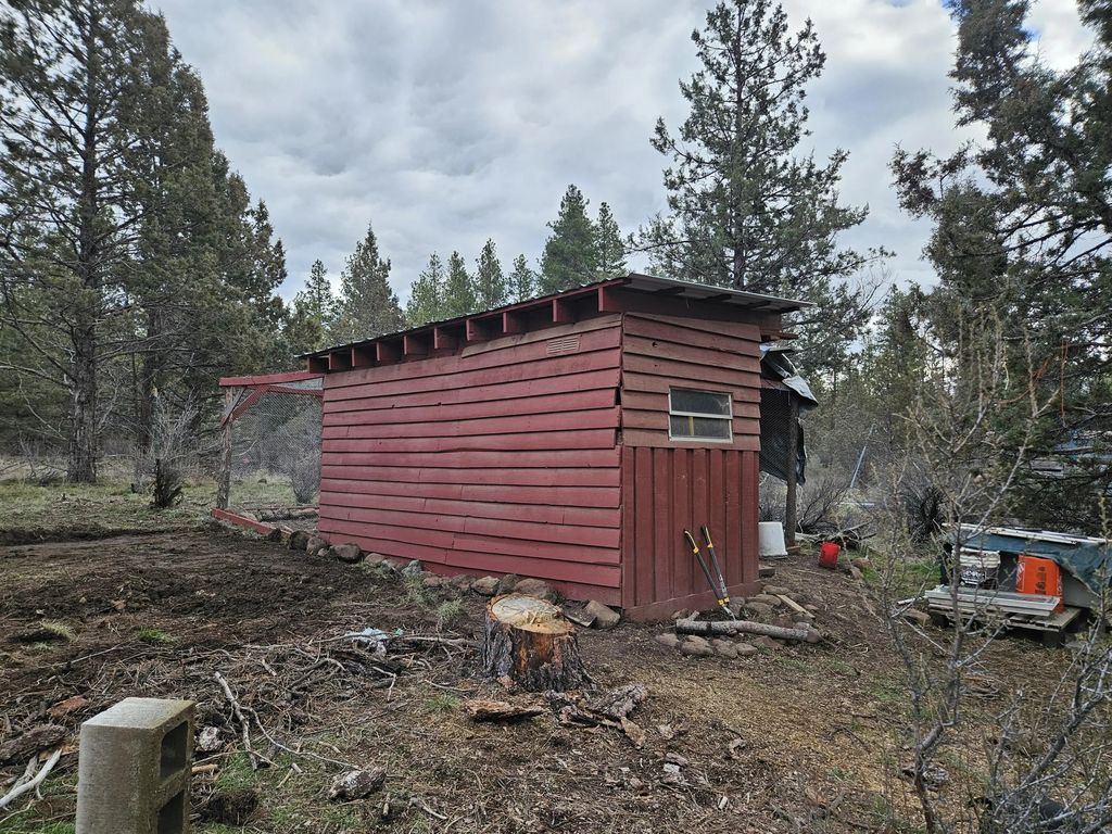 34008 Raccoon Lane, Bonanza