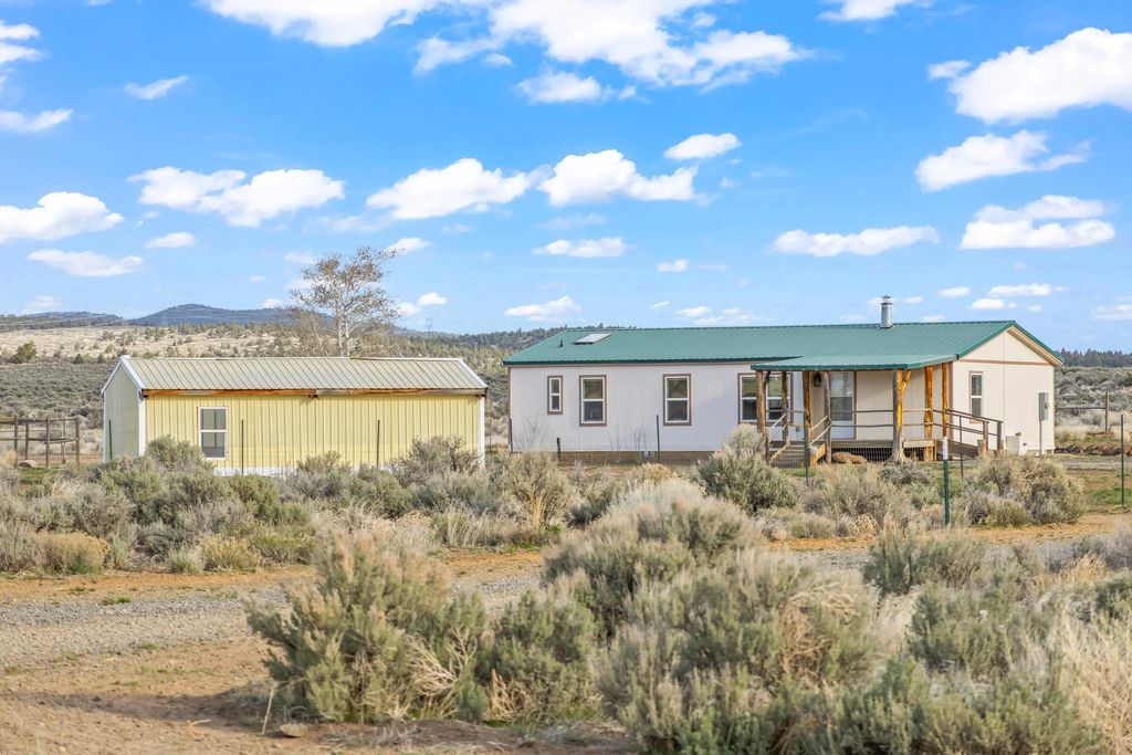 53476 Arrow Gap Road, Silver Lake