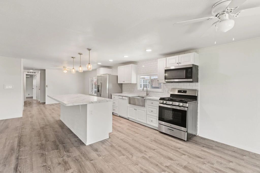 311 Bandy Way, Grants Pass