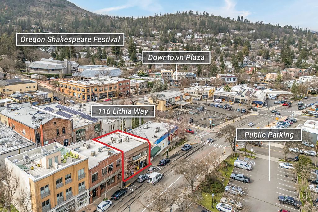 116 Lithia Way, Ashland