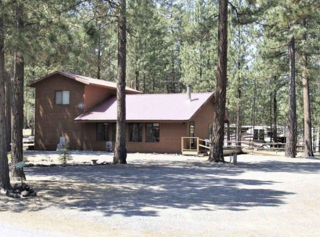 52015 Old Wickiup, La Pine