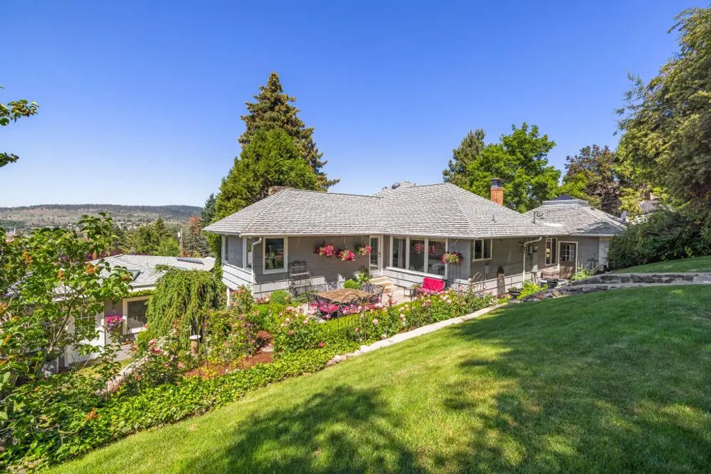 525 Mesa Street, Klamath Falls
