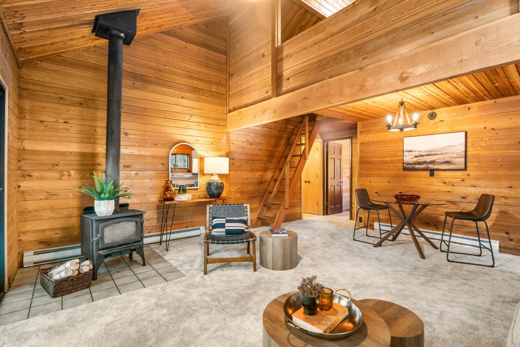 70948 Mules Ear Tc 1, Black Butte Ranch