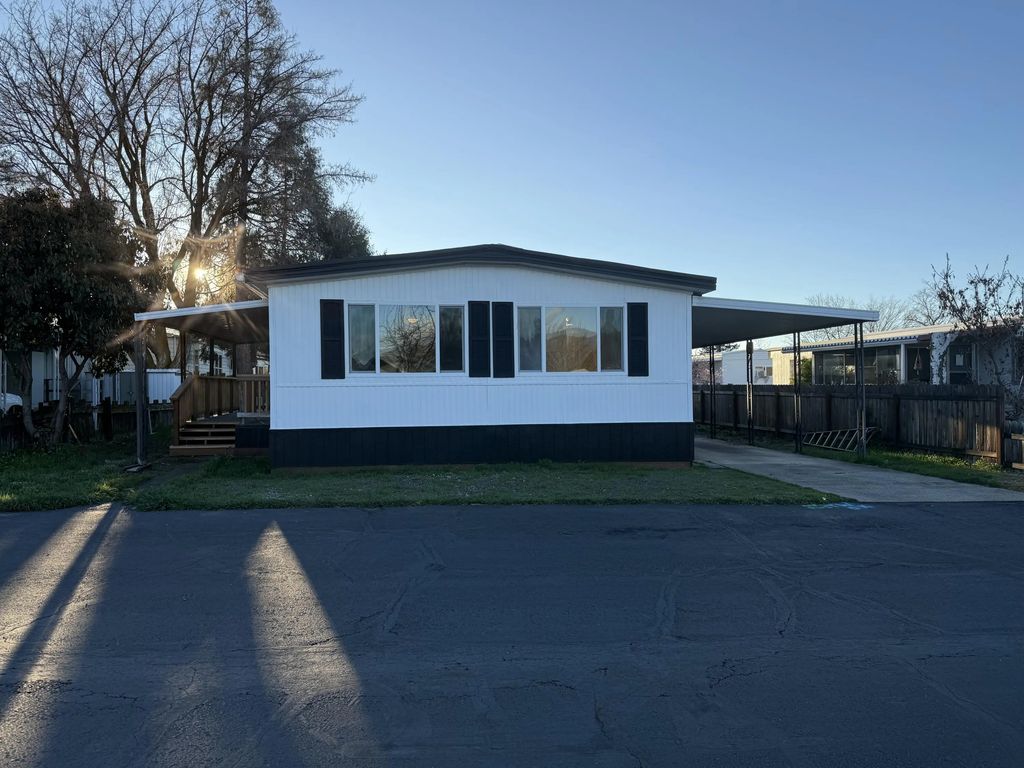 355 Colver Road Unit 48, Talent