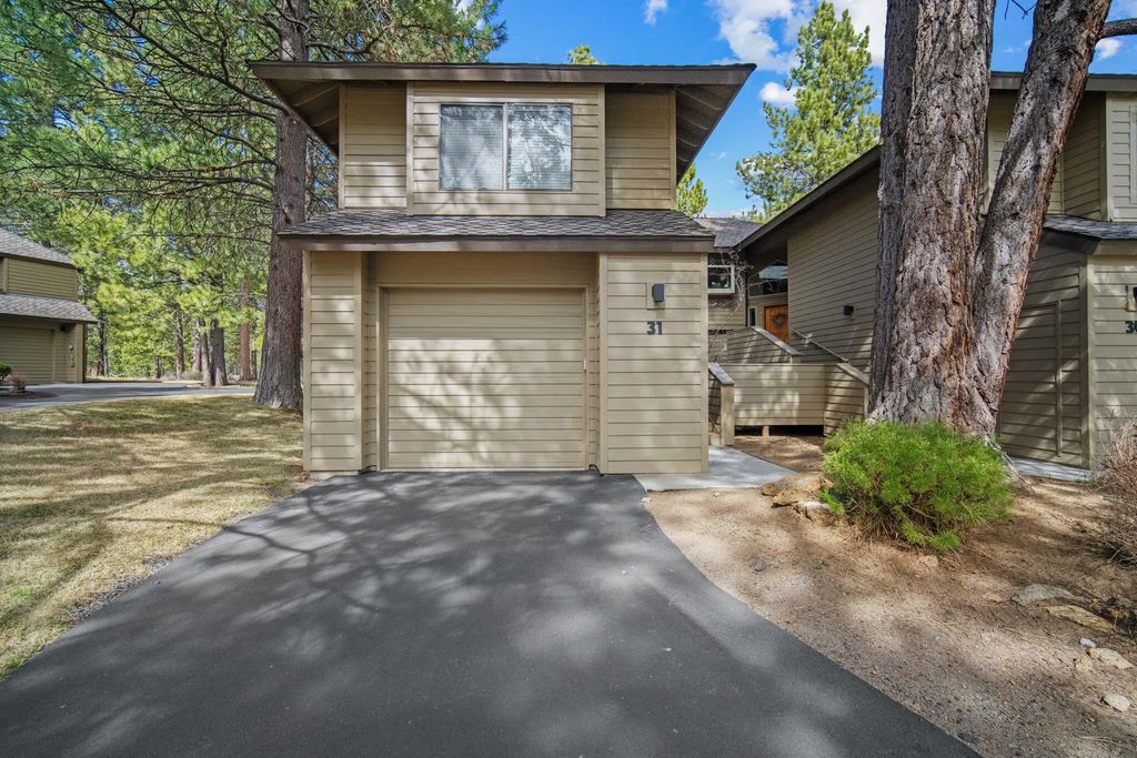 17682 Bittern Lane 31, Sunriver