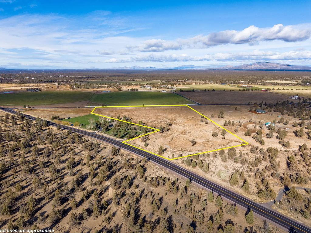 23755 Dodds Road, Bend