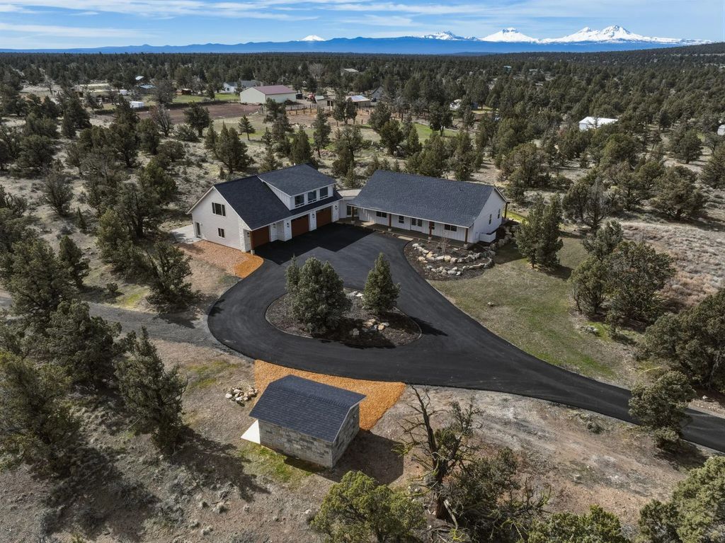 7780 Sw Wickiup Avenue, Redmond