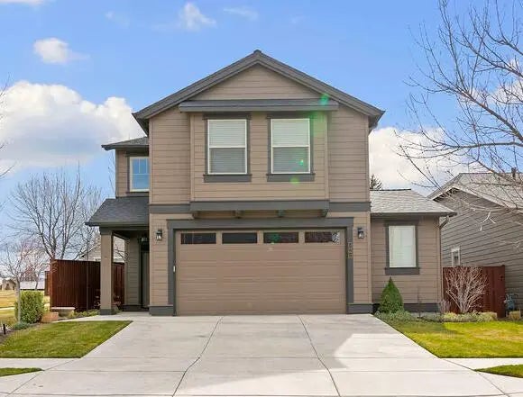 1062 Ne Steins Pillar Drive, Prineville