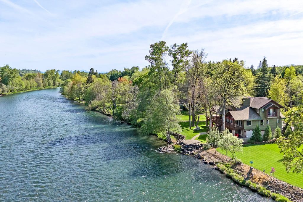 343 Rene Drive, Shady Cove