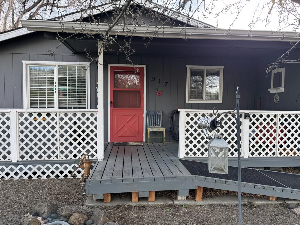 517 Sw Marshall Street, Madras