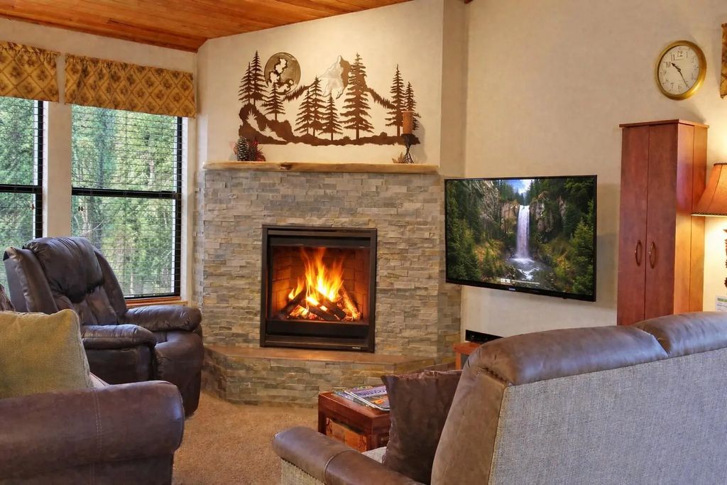 17730 W Core Road 2 Fairway Village, Sunriver