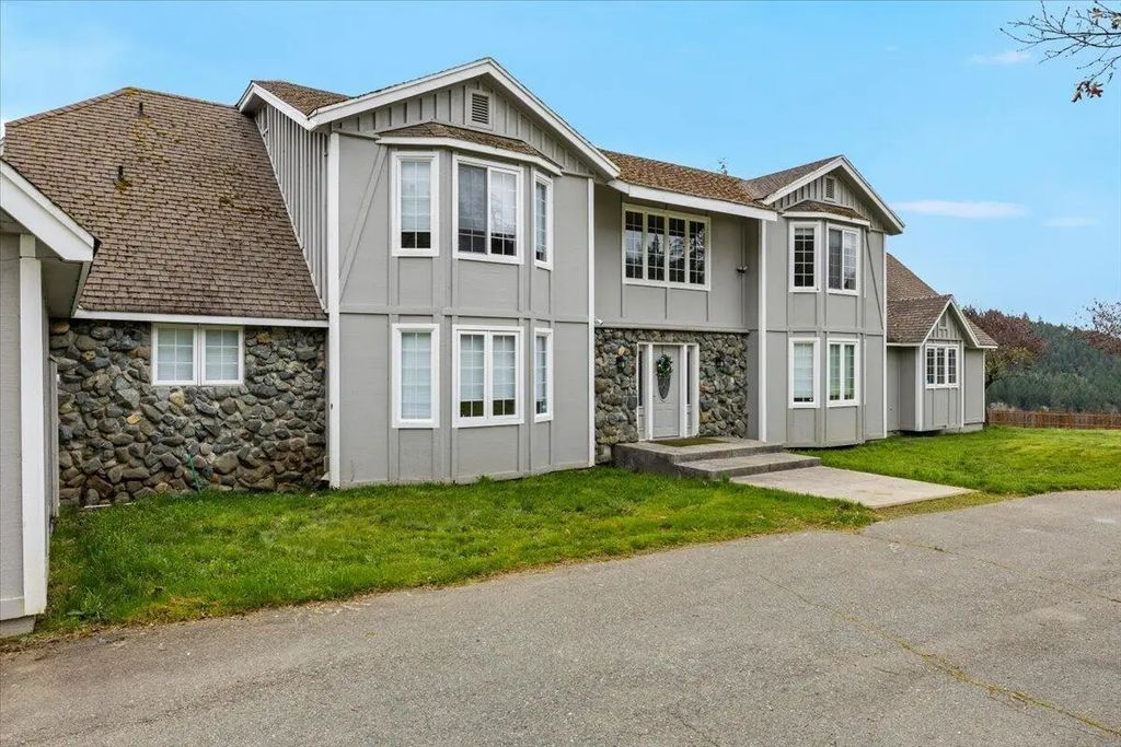 1500 Panther Gulch Road, Williams