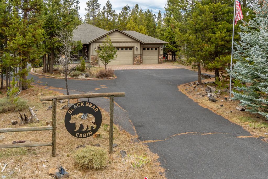 17370 Brant Drive, Bend