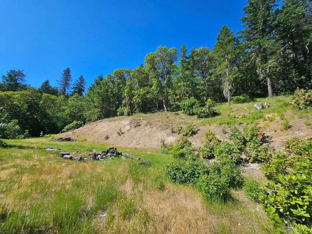 Shadow Mountain Way Lot 5, Grants Pass