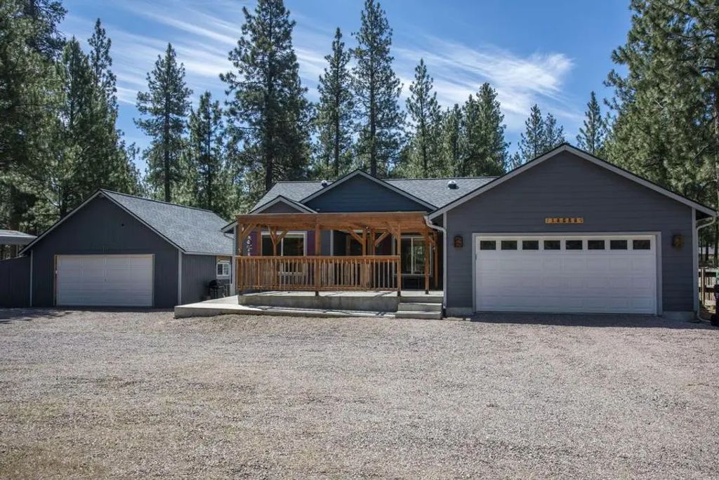 14866 Bluegrass Loop, Sisters
