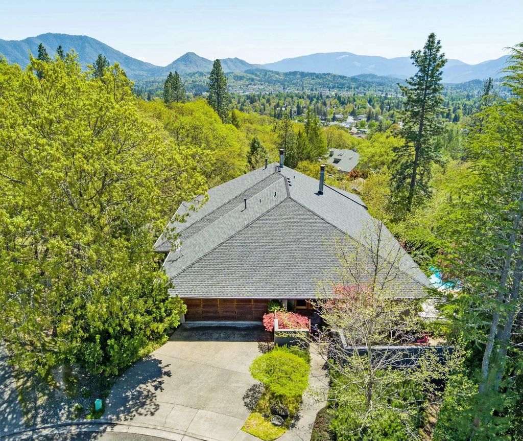 1630 Nw Olmar Drive, Grants Pass