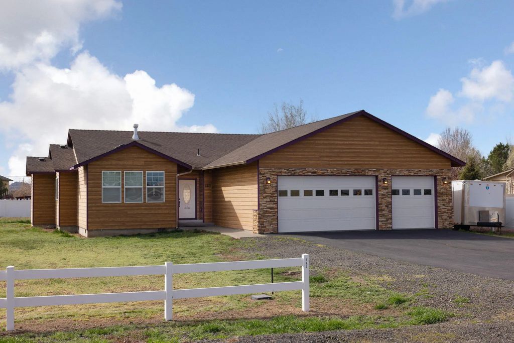 580 C Avenue, Terrebonne