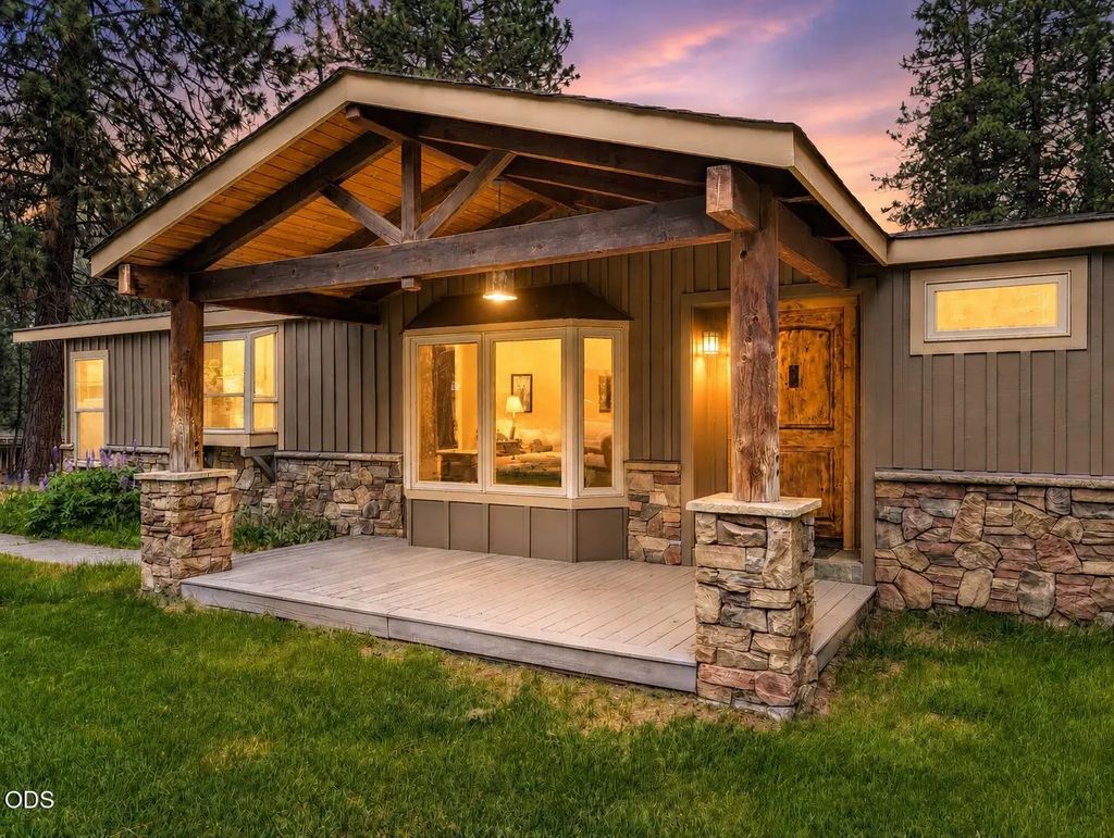 19206 Kiowa Road, Bend