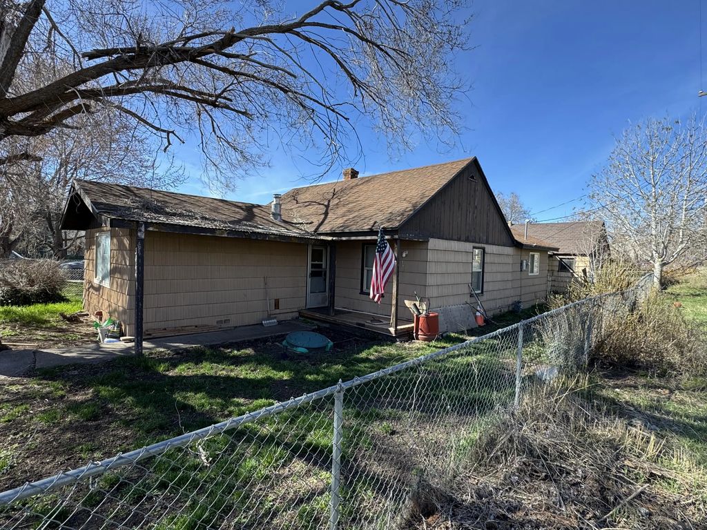 3444 Chelsea Street, Klamath Falls