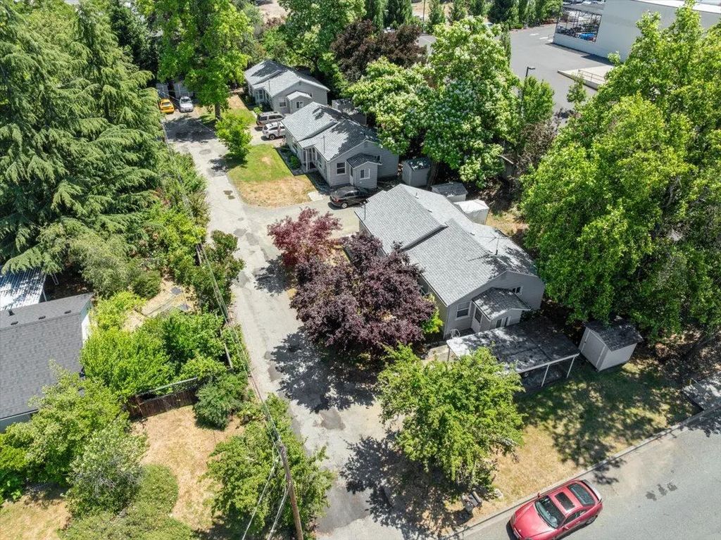 307 Tussey Lane, Grants Pass