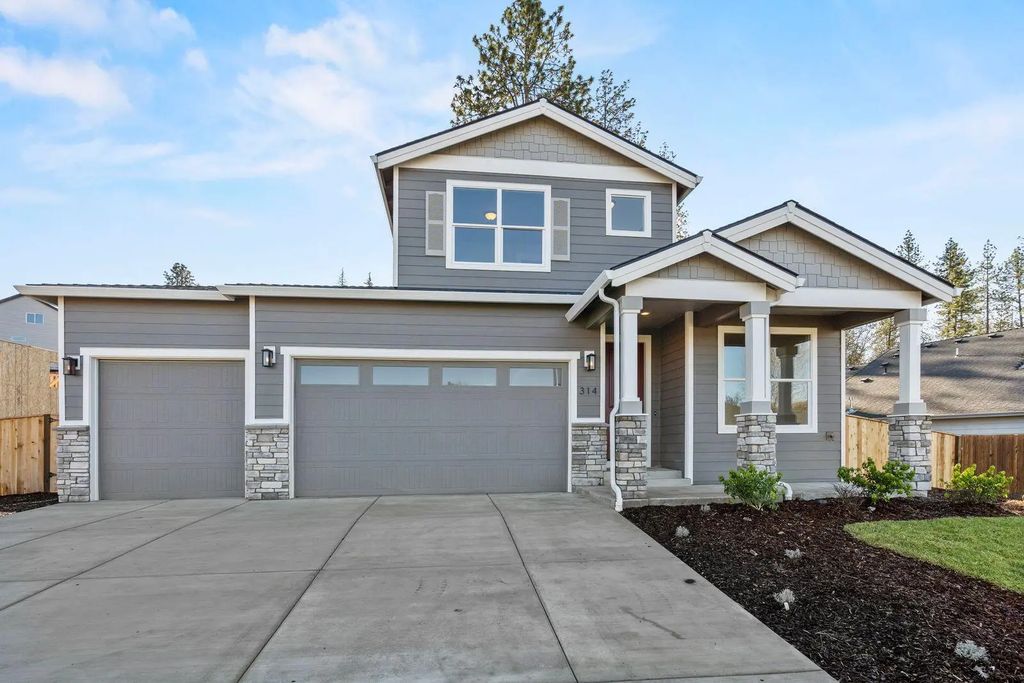 1135 Pumpkin Ridge Drive 319, Eagle Point