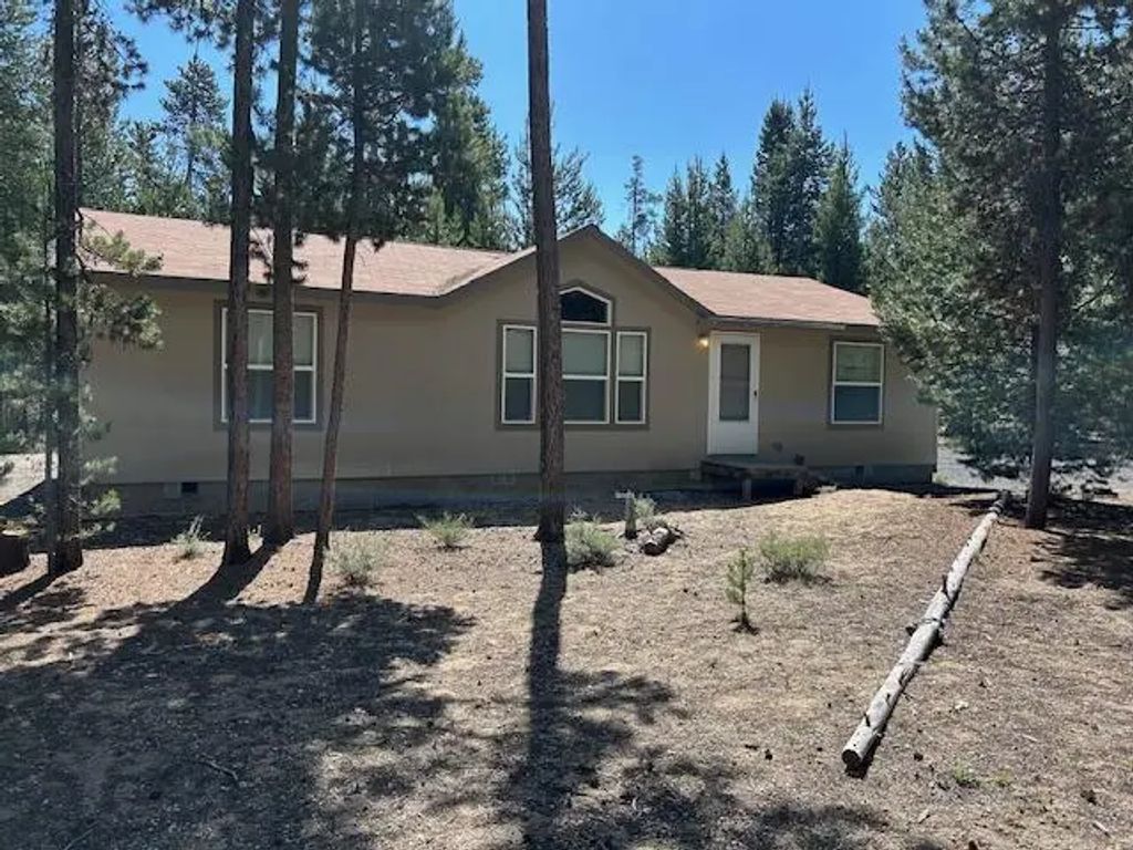 11736 Chinquapin Drive, Crescent Lake