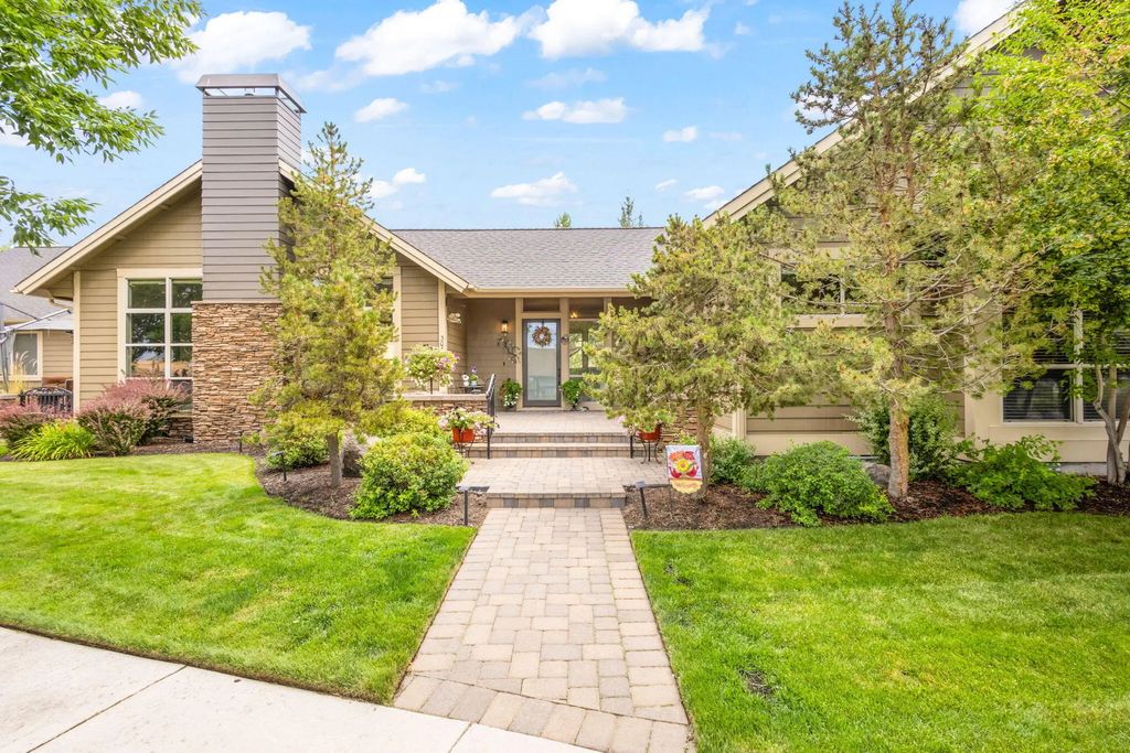 301 Se Larkspur Drive, Madras