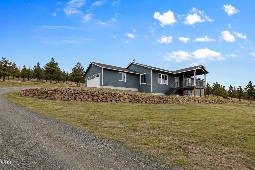 5798 Se Grant Road, Prineville