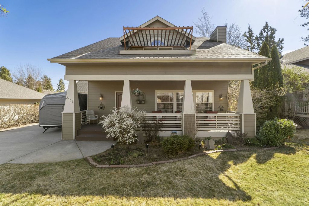 2566 Ne Keats Drive, Bend