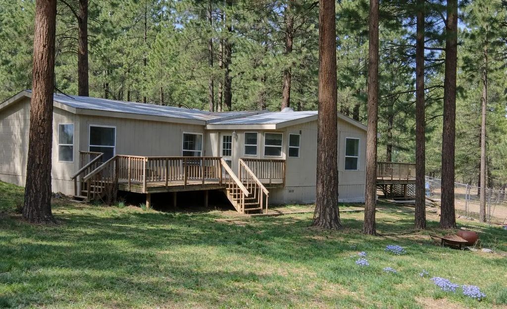 9935 -9939 Simpson Canyon Road, Klamath Falls