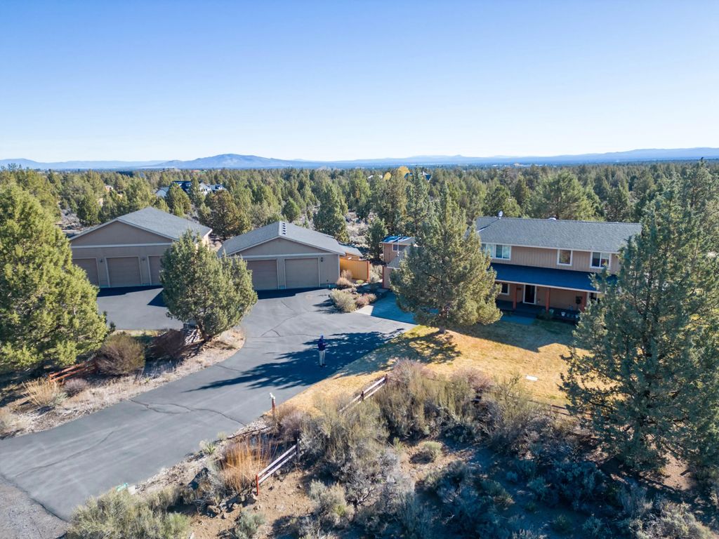 60965 Ward Road, Bend