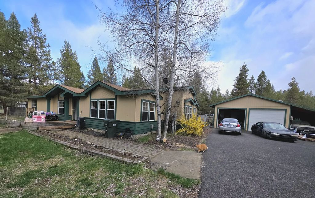 53666 Central Way, La Pine