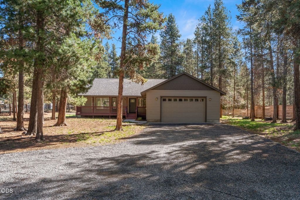 51992 Dorrance Meadow Road, La Pine