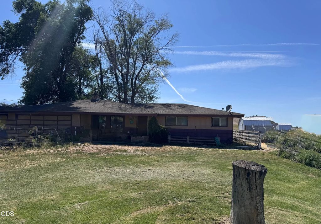 4520 Ne Clark Drive, Madras