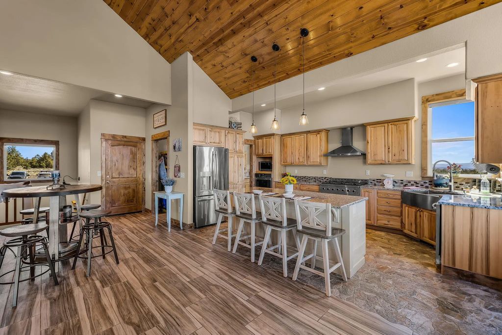 6040 Se Gravett Road, Prineville