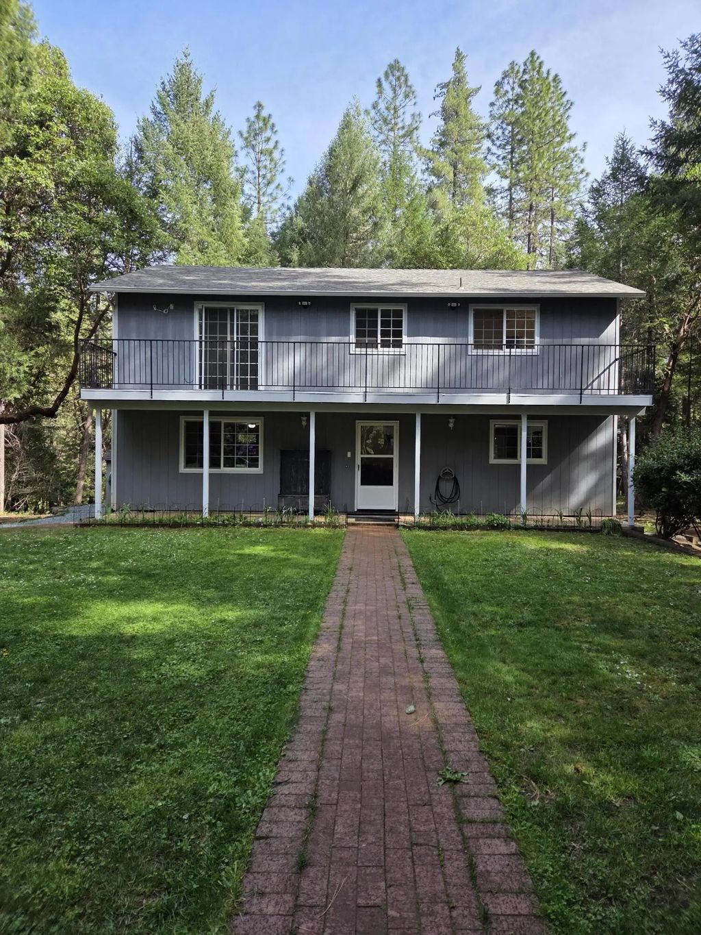 3760 Pleasant Creek Road, Rogue River